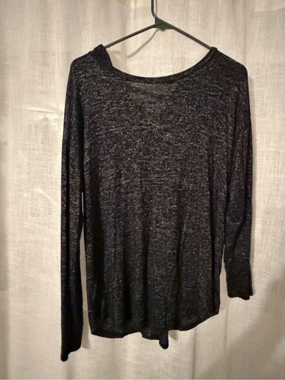 bobeau Black Scoop Neck Lightweight Long-Sleeve Sweater